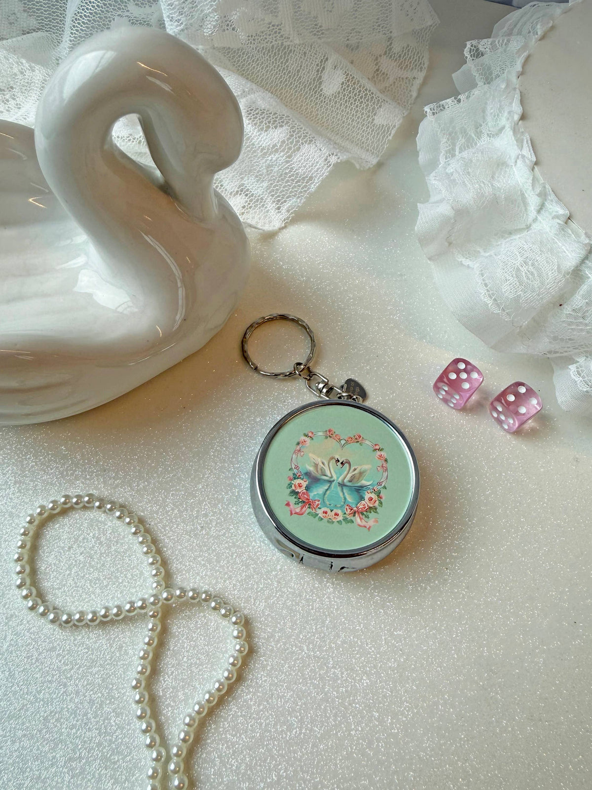 Swan Ash Tray Keychain