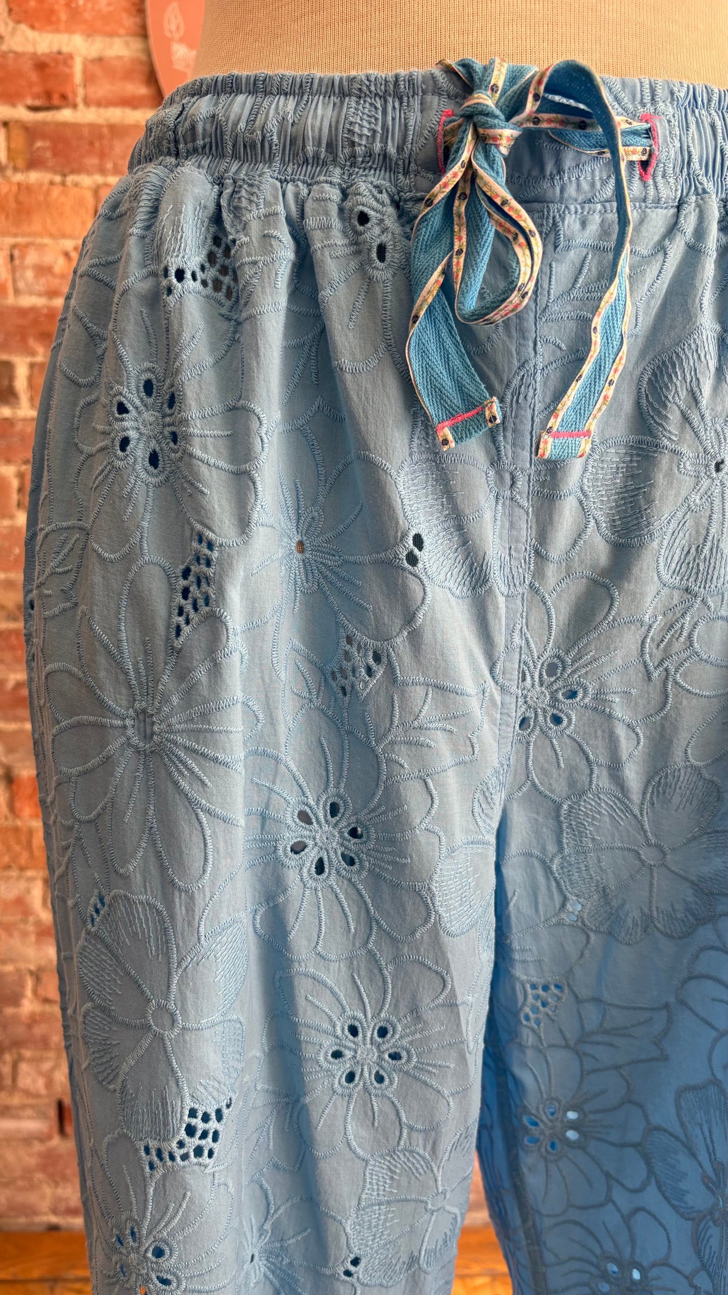 Day Drift Pant in Lake Life Blue