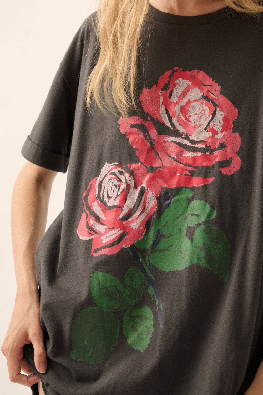 Roses Vintage-Wash Oversize Graphic Tee