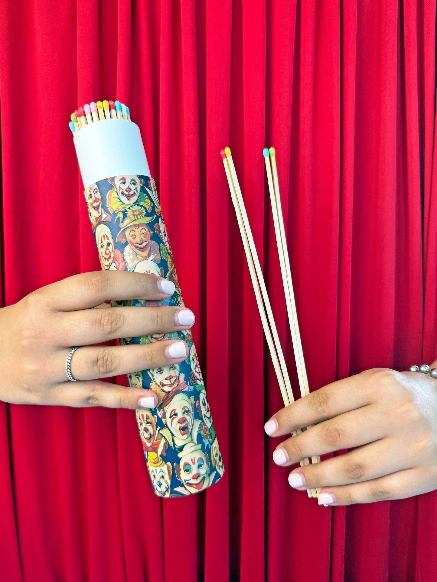 XXL Clown Cylinder Matches