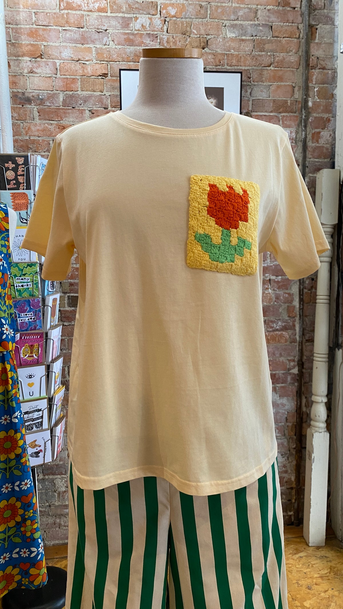 Tulip woven tee