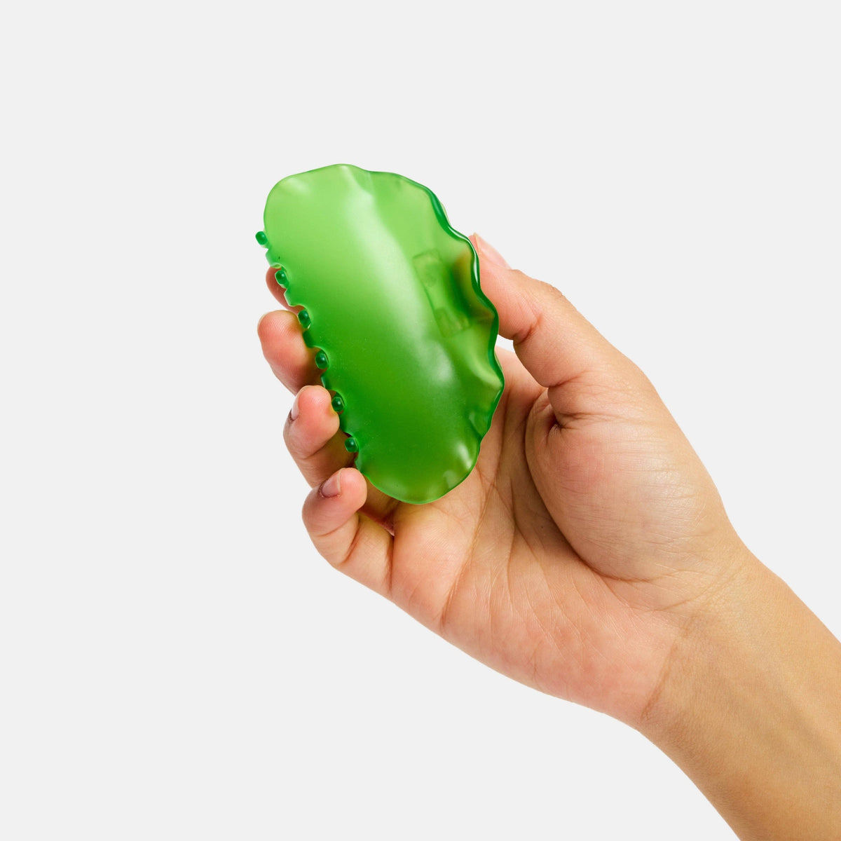Suki Claw in Green Ruffle