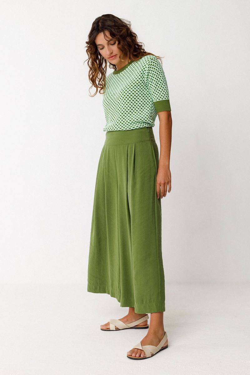 Muike Sweater in Light Green Combo