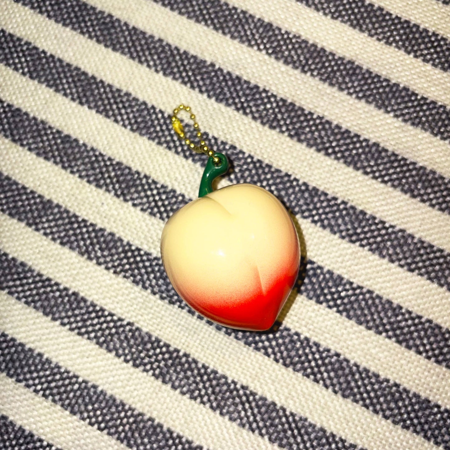 Peach Lighter