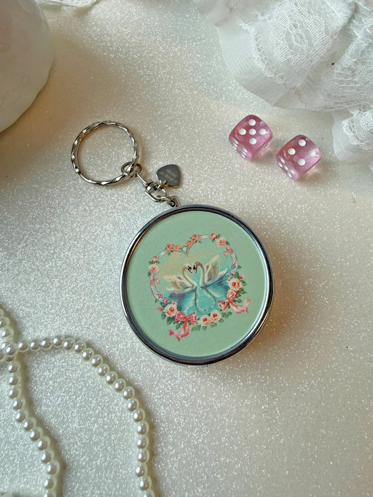 Swan Ash Tray Keychain