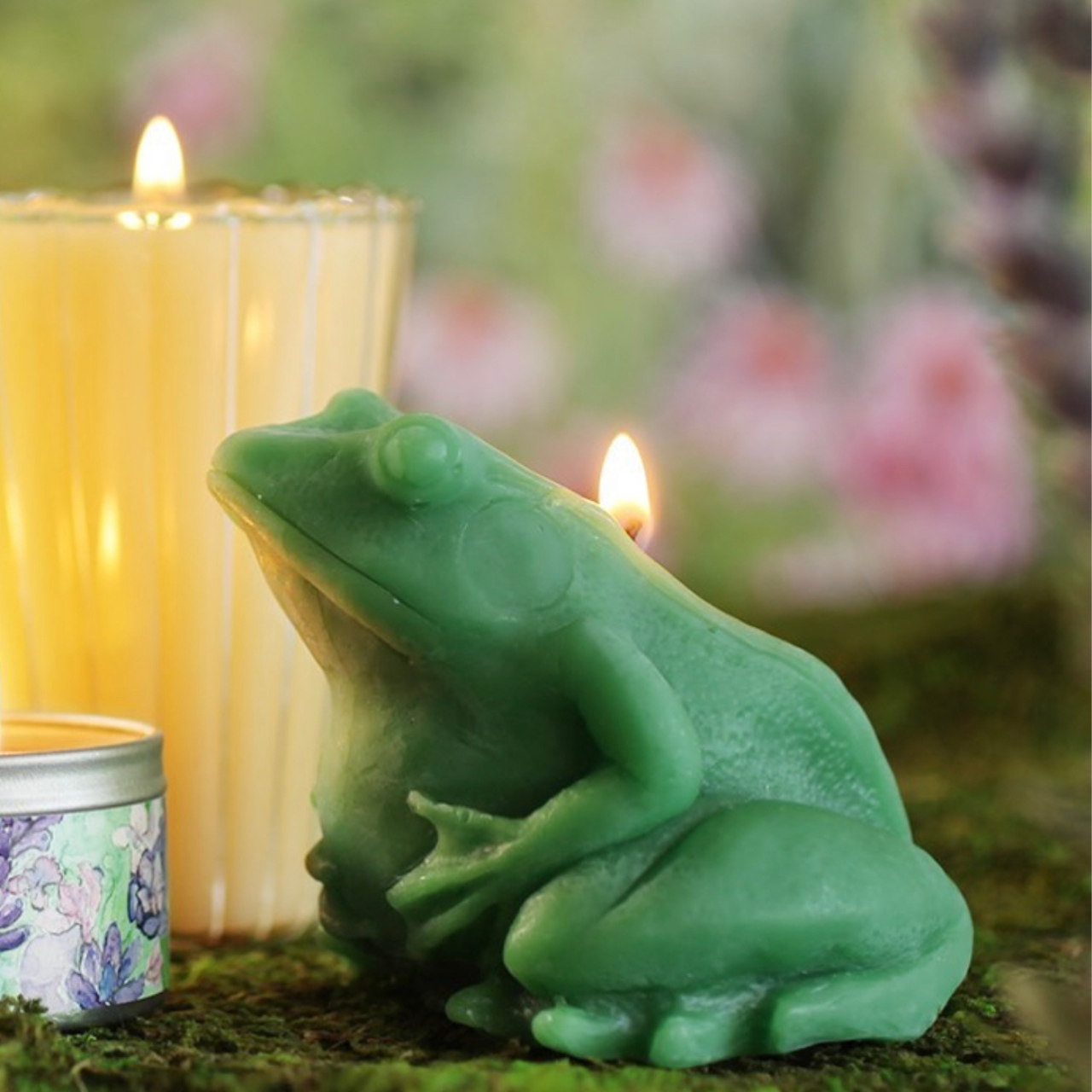 Frog Candle – 100% Pure Beeswax – Hand-Sculpted Green