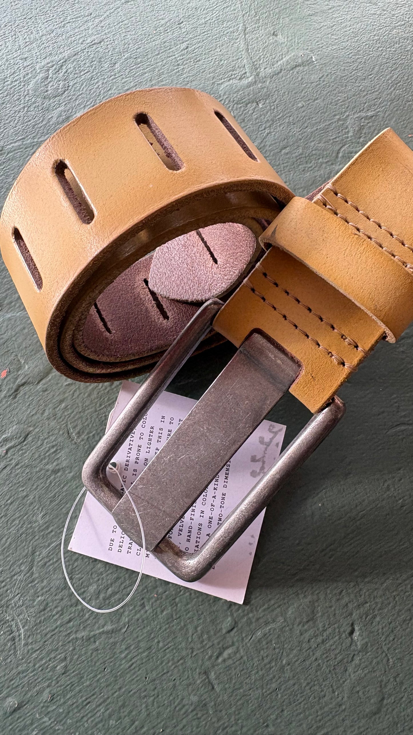 Jona Belt in Butter Yellow