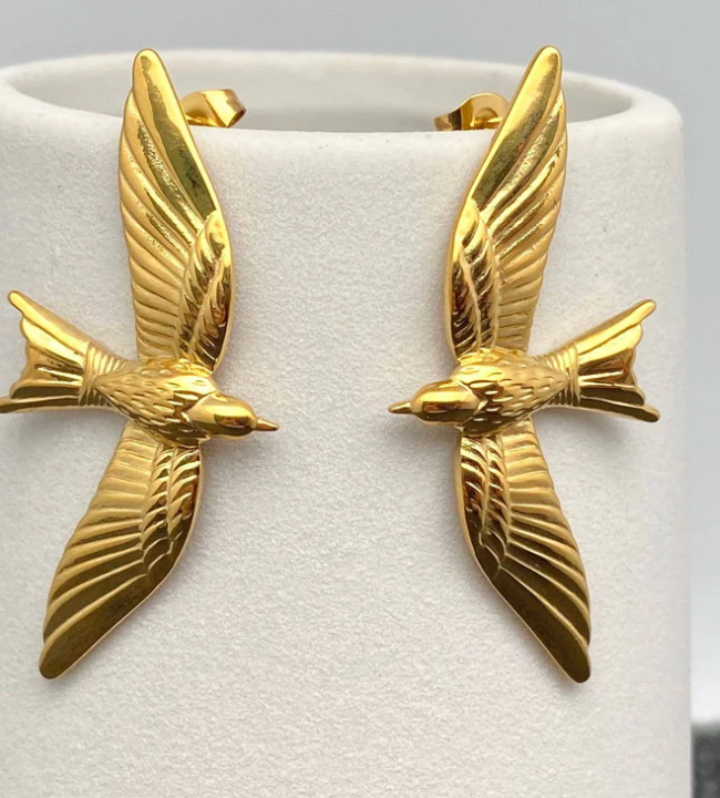 Take Flight- Swallow 14K gold Stud Earring  Stainless steel