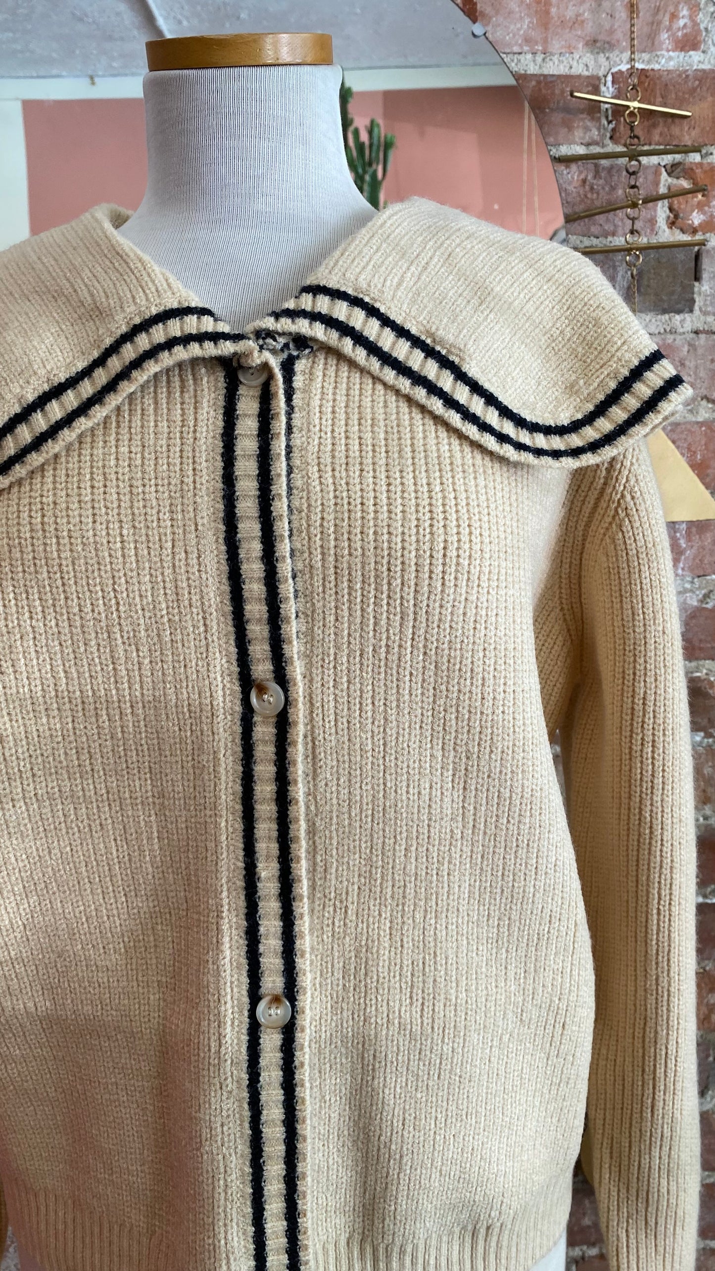 Collar Cardigan