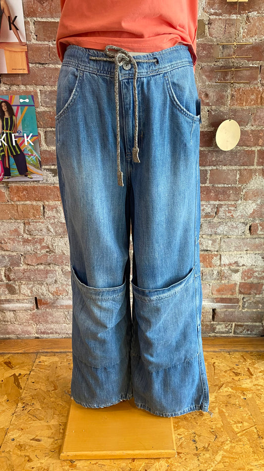 Logan Cinchleg Cargo Jean