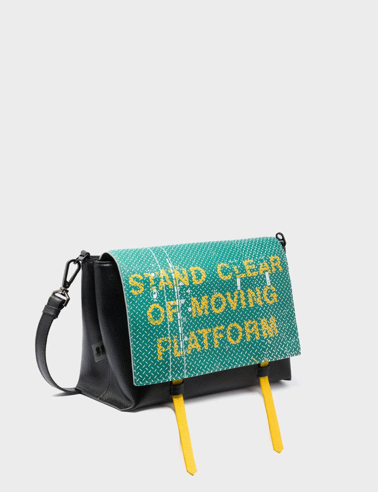 Victor Black Reversible Small Messenger Bag - Pigeonista Design