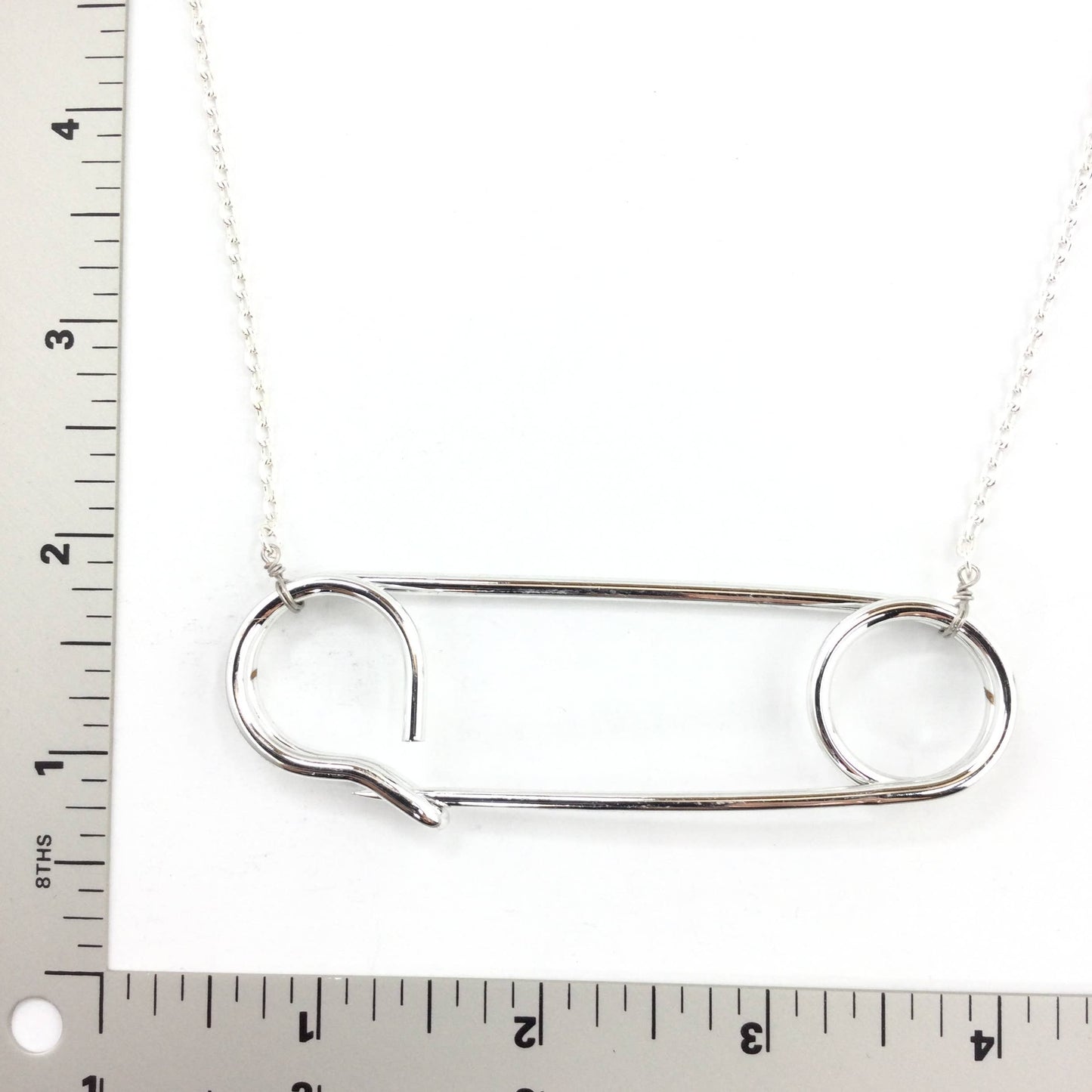 Paperclip Pendant Necklace