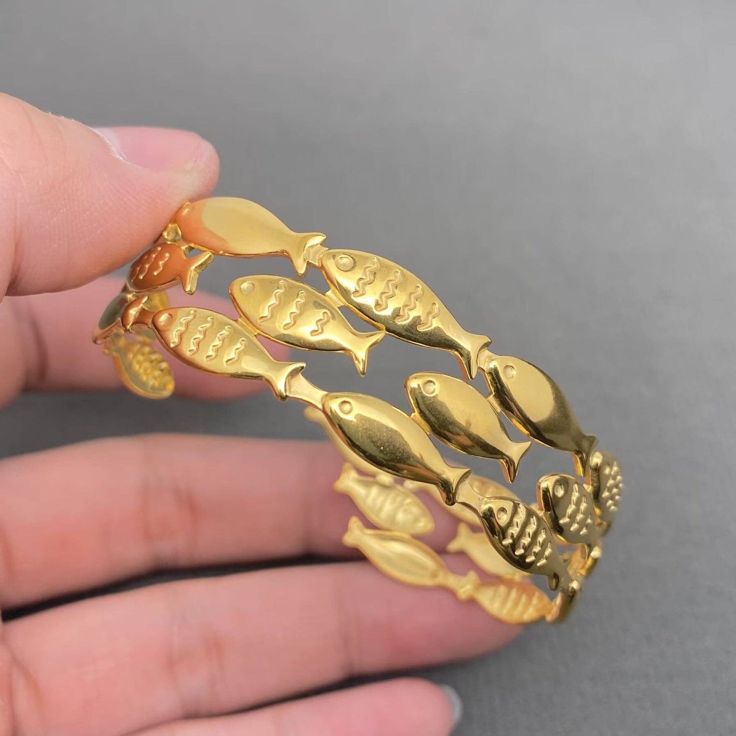 18K Gold Plated Stainless Steel Shoal of Fish Cuff - FGS