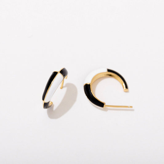 Checker Black & White Enamel Hoops