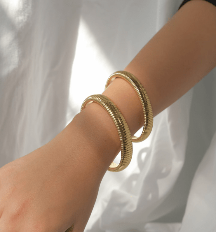  Cobra Tobogas Omega Stretch - Stainless Steel - 14K Gold - Tsuru