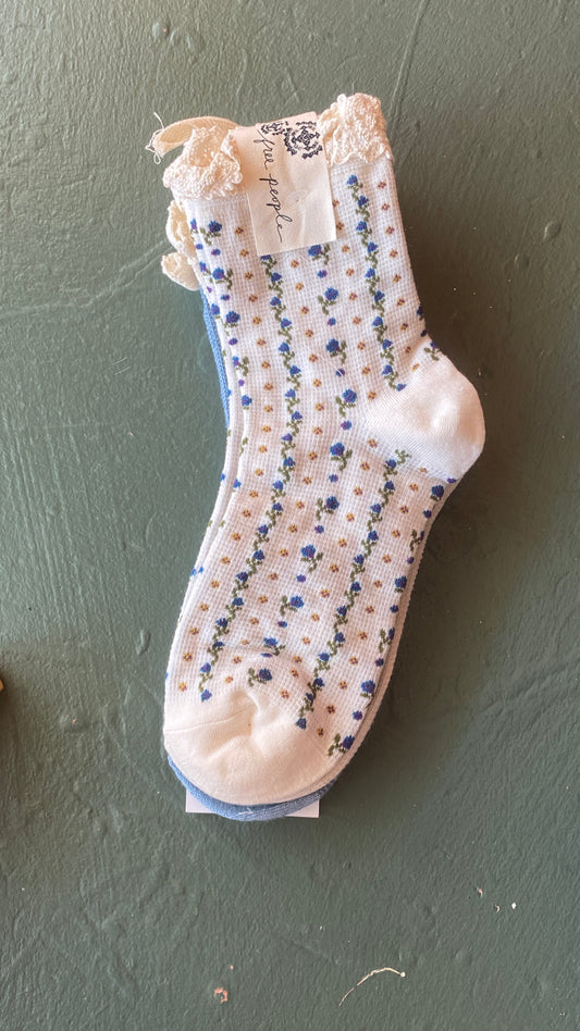 Ruffle Sock Pack