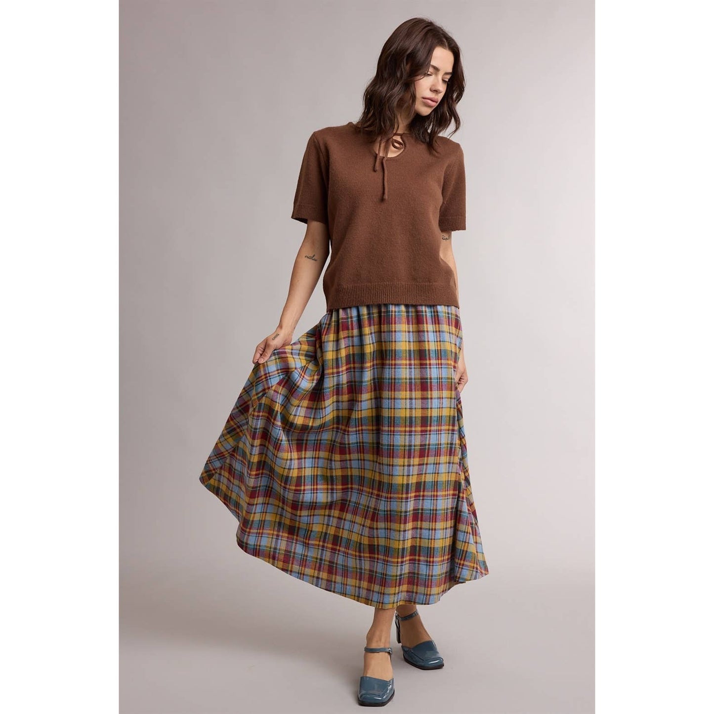 Tie Neck Short Sleeve Sweater