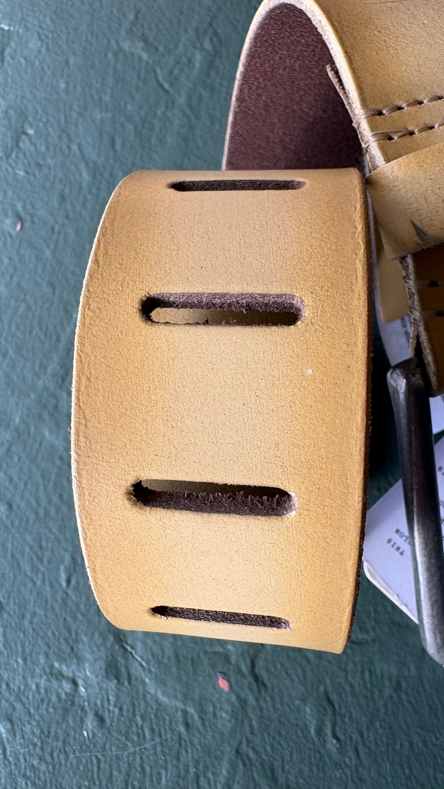 Jona Belt in Butter Yellow