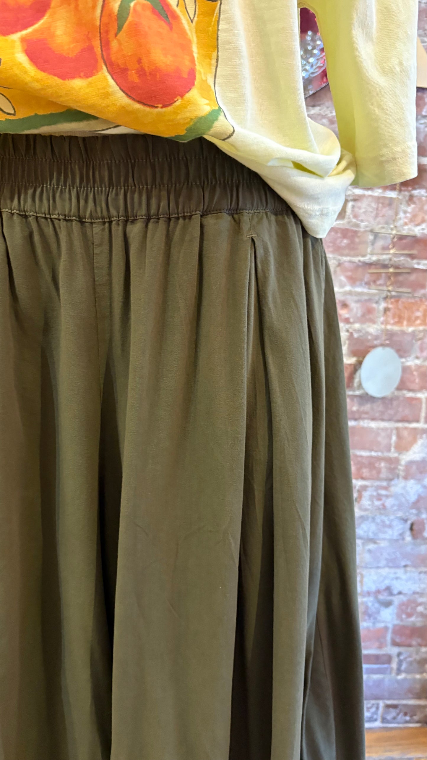 Moonflower Solid Balloon Pant