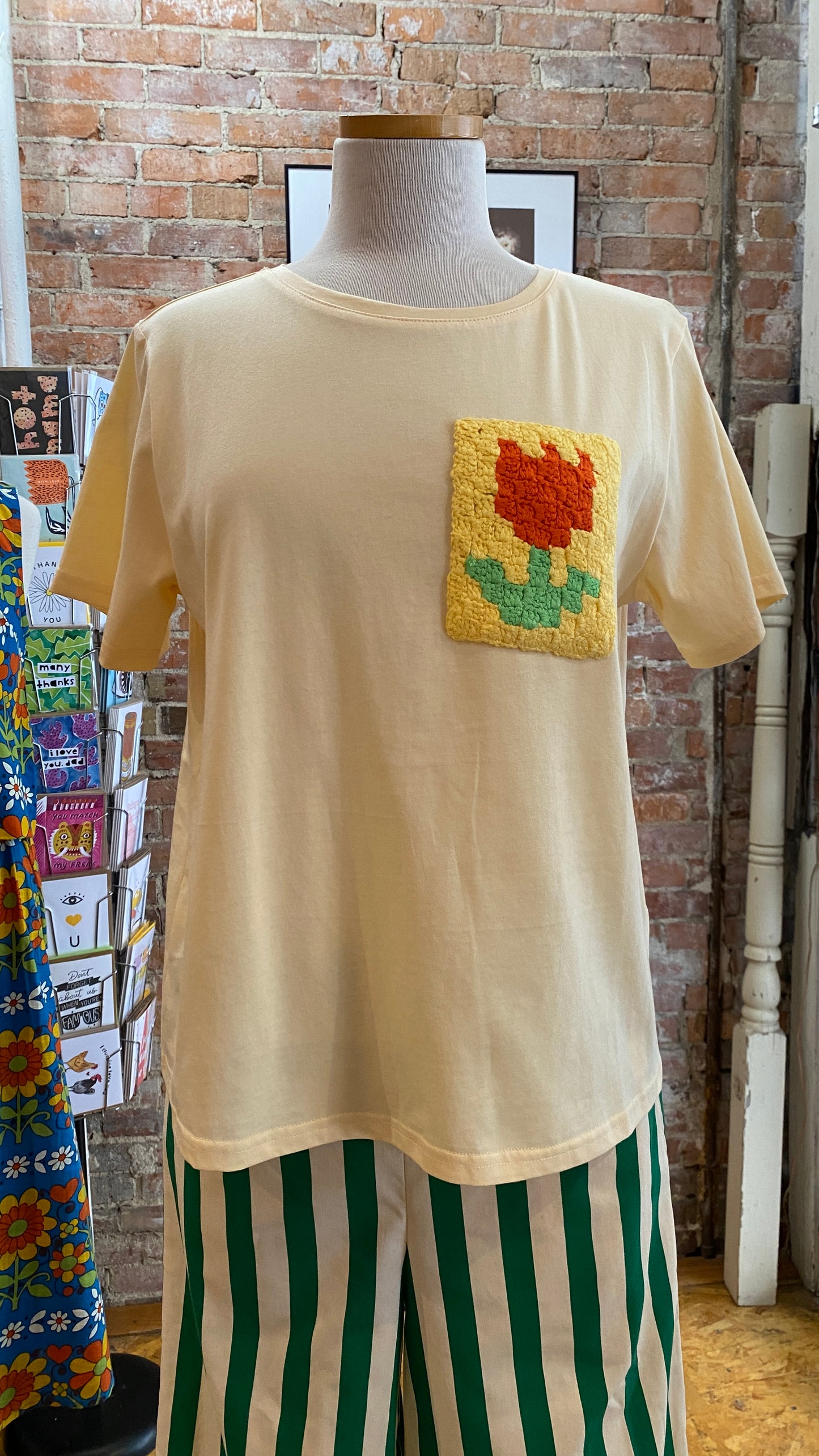 Tulip woven tee