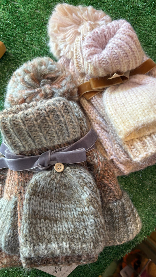 Rainbow Run Hat and Gloves