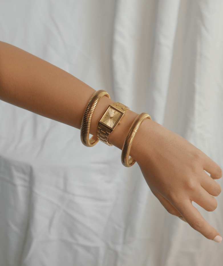  Cobra Tobogas Omega Stretch - Stainless Steel - 14K Gold - Tsuru