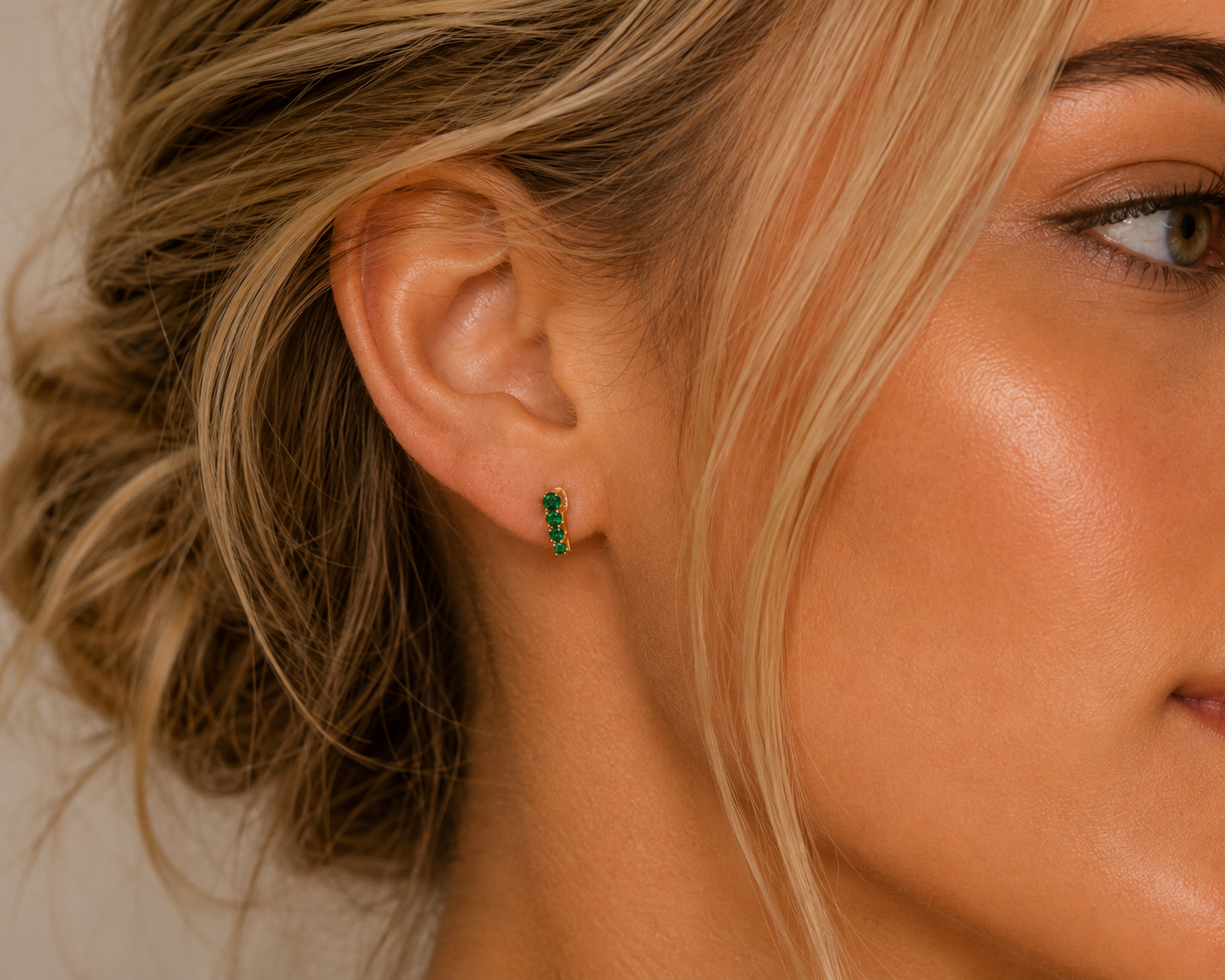 Mini Crawler - Emerald CZ - Gold Earrings