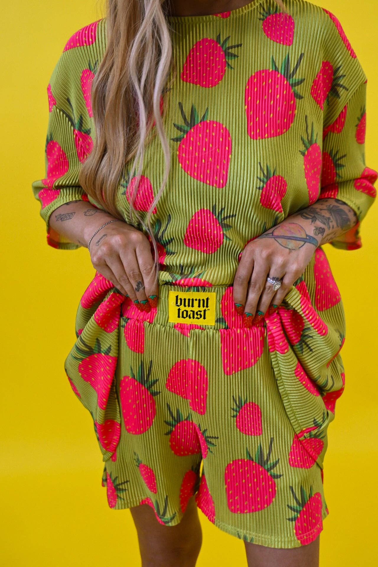Strawberry Fields 4ever Plisse Short Set