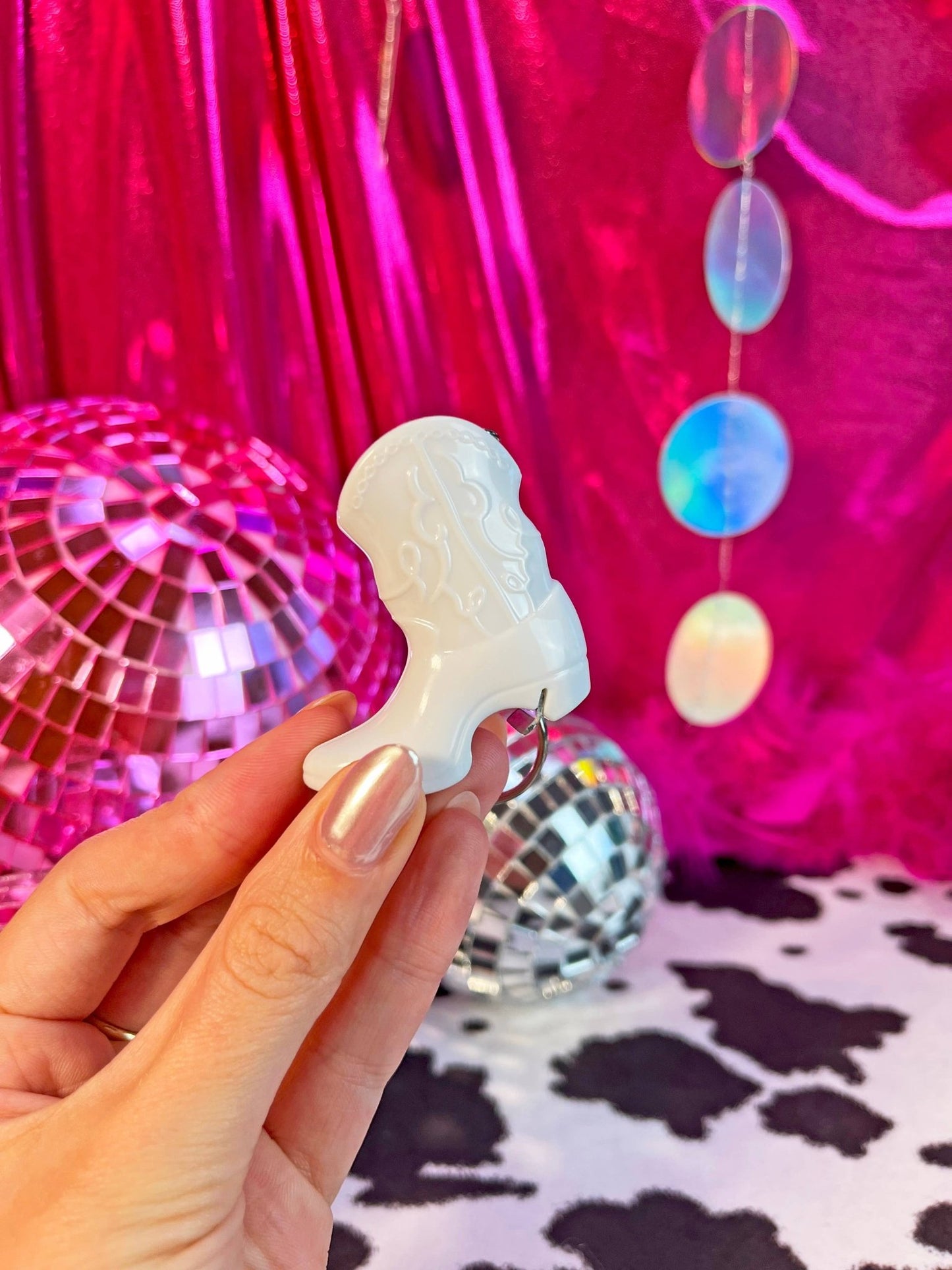 Boot Bottle Opener Keychain - White - Tsuru